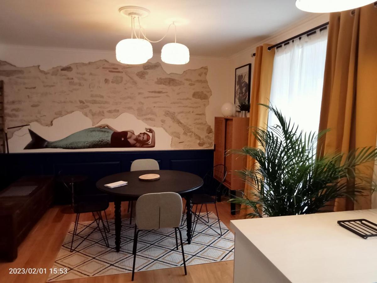 Du 31 - Centre - 2e Etage - 50 M2 *